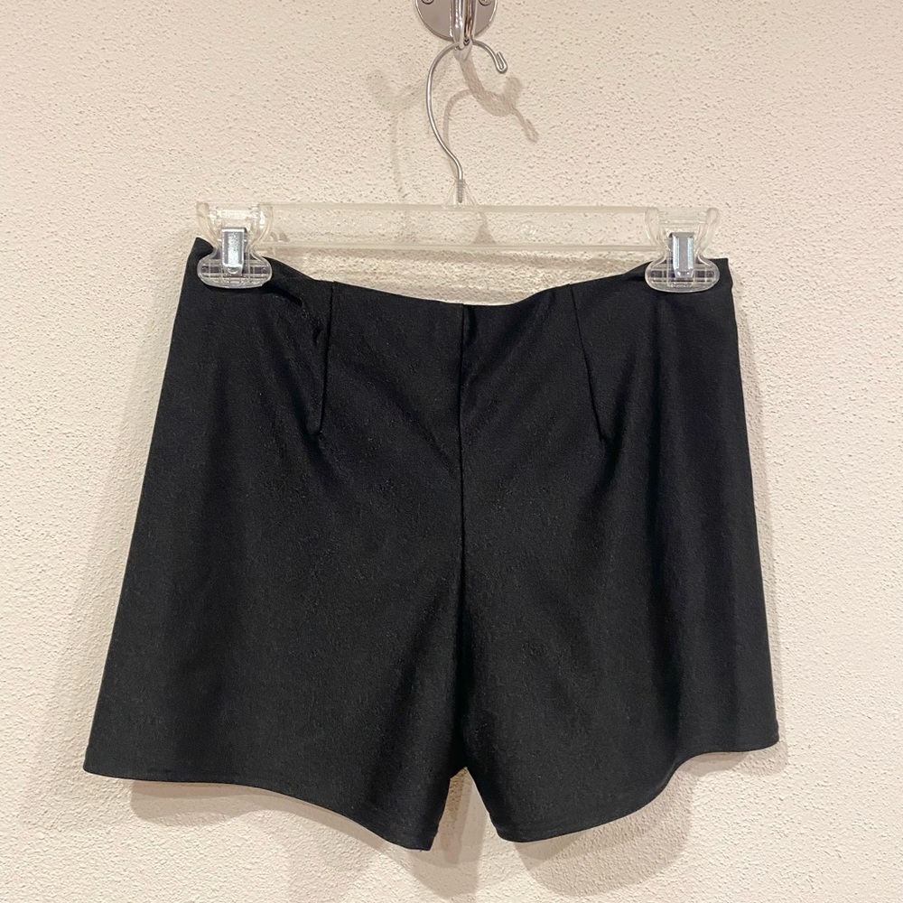 Angel Brinks Zip Up Shorts Size Large EUC - Picture 4 of 4